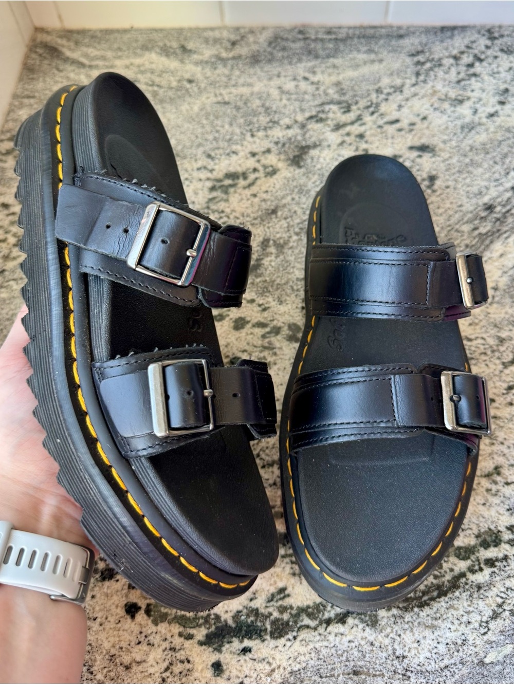 Dr. Martens Myles Black Leather Slide. L 9. EUC.